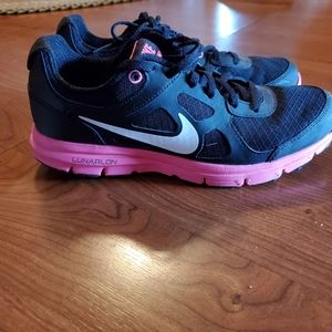 Nike Youth Gym Shoes